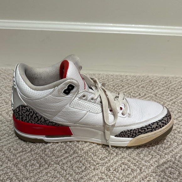 Men’s/boys Air Jordan Sneakers - White leather and Red size 10 - Picture 4 of 7